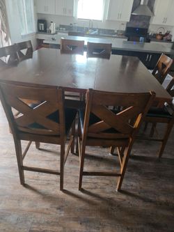 $200 Used Dining Room Table with 8 Chairs – For Sale