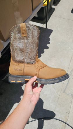 Size 10.5 D Ariat Work Boots Soft Toe