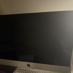 Apple Mac desktop 27”