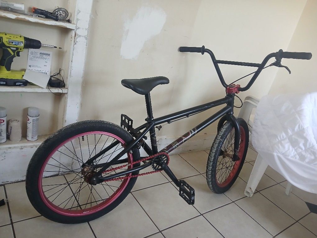 BMX We The People Bike From 2011 TRUST