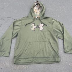 Men’s  Under Armour Sweater
