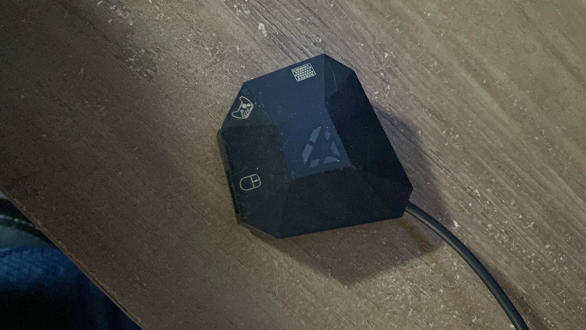 Keyboard and mouse adapter