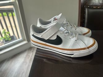 Nike size 3y