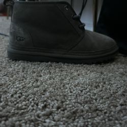 grey men ugg boots 