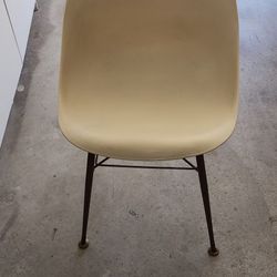 Vintage MCM Taupe (Off White) molded chair - mid century scoop chair- Eames era style 