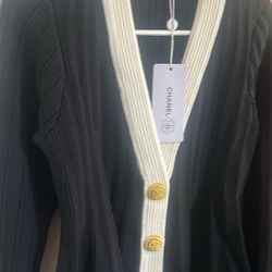 Fashion Design Black & White women Sweater