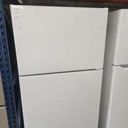 GE
21.9 cu. ft. Top Freezer Refrigerator in White, Garage Ready