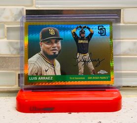 Luis Arraez - 2025 Topps Chrome Platinum Anniversary - GOLD PRISM REFRACTOR SSP