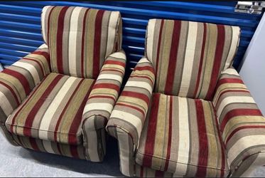 Accent chairs