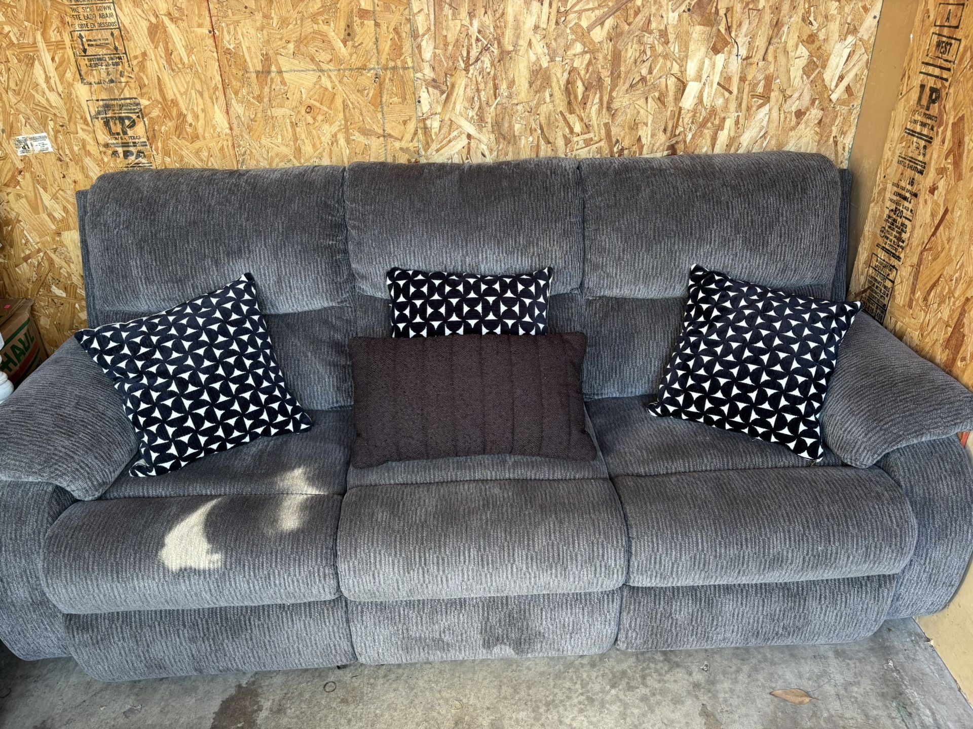 Recliner Couches For Sale