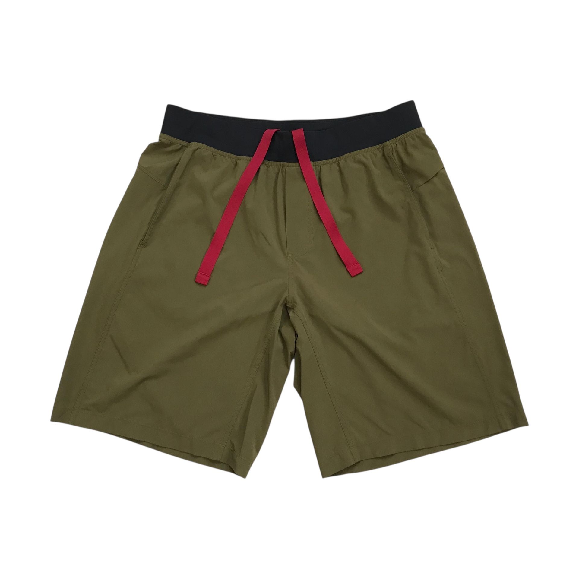 Lululemon Shorts XL Mens Green Activewear Gym Workout Training Running 11 Inseam