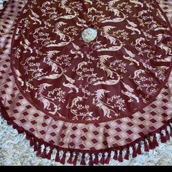 Stratford Home Christmas Tree Skirt Vintage Tassel Edges  Large 60”