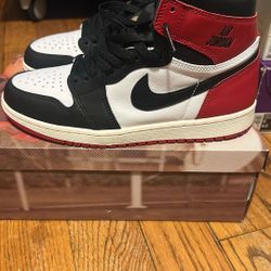 Jordan 1’s Black Toe Sz 8 