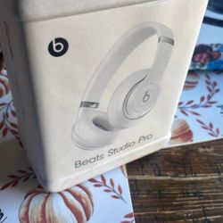 Beats Studio Pro