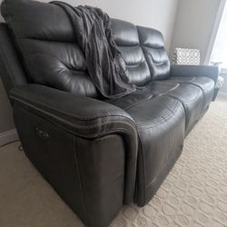 3-seat Leather Sectional - Power Recliner 