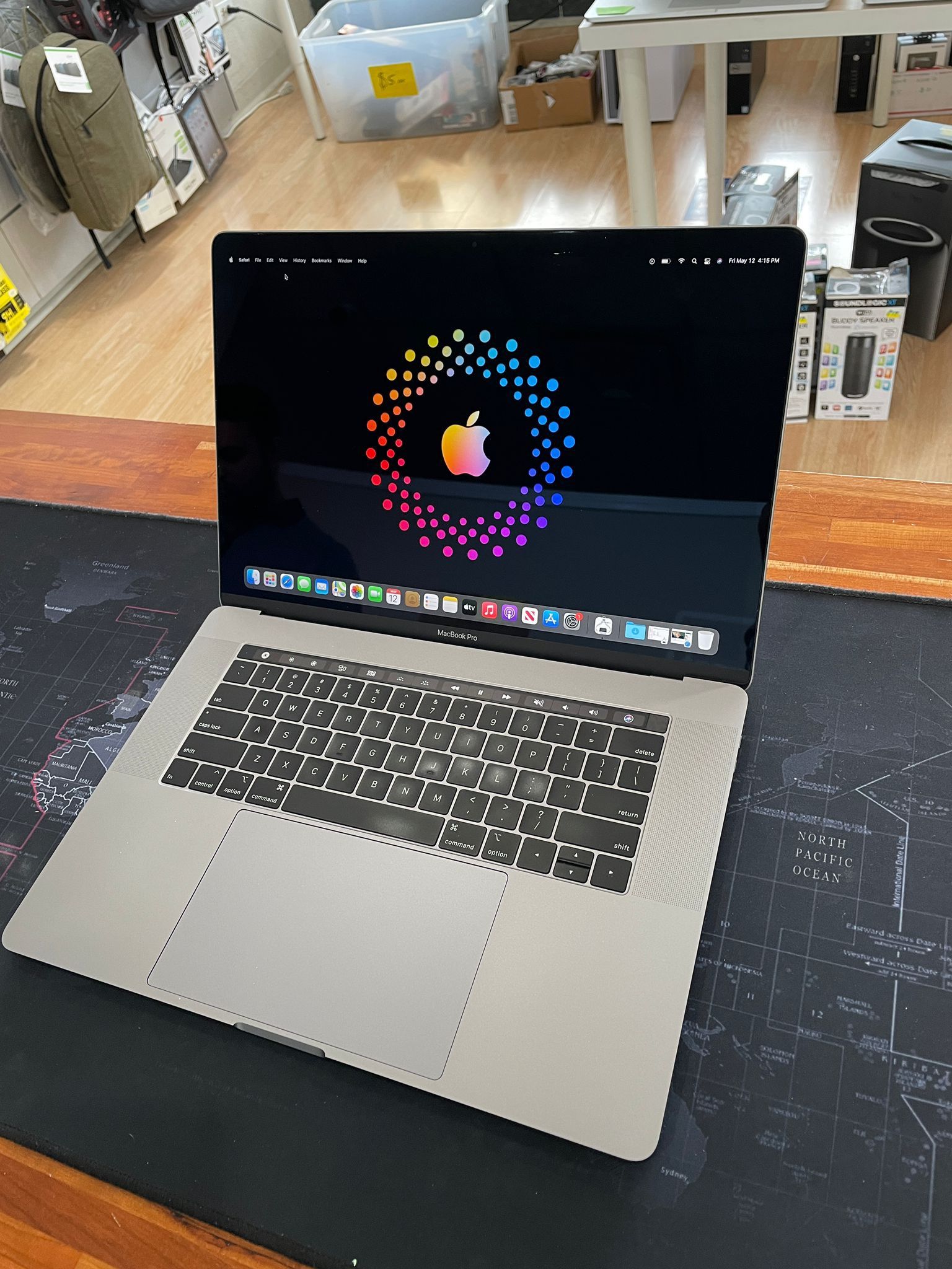 Pro 2019 Macbook Radeon Pro 555x Apple MacBook Pro 15” 2019 6Core