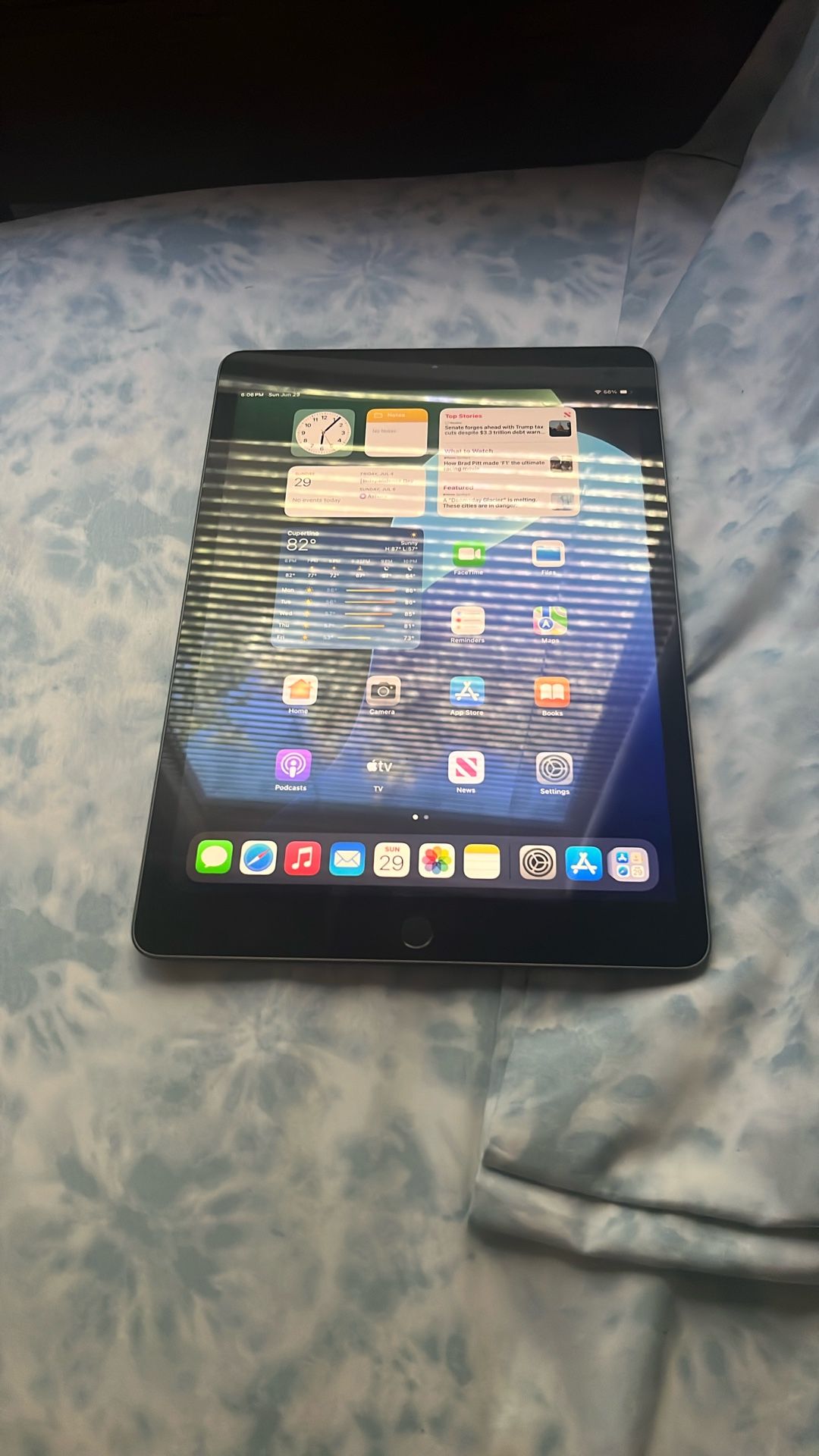 Apple iPad 