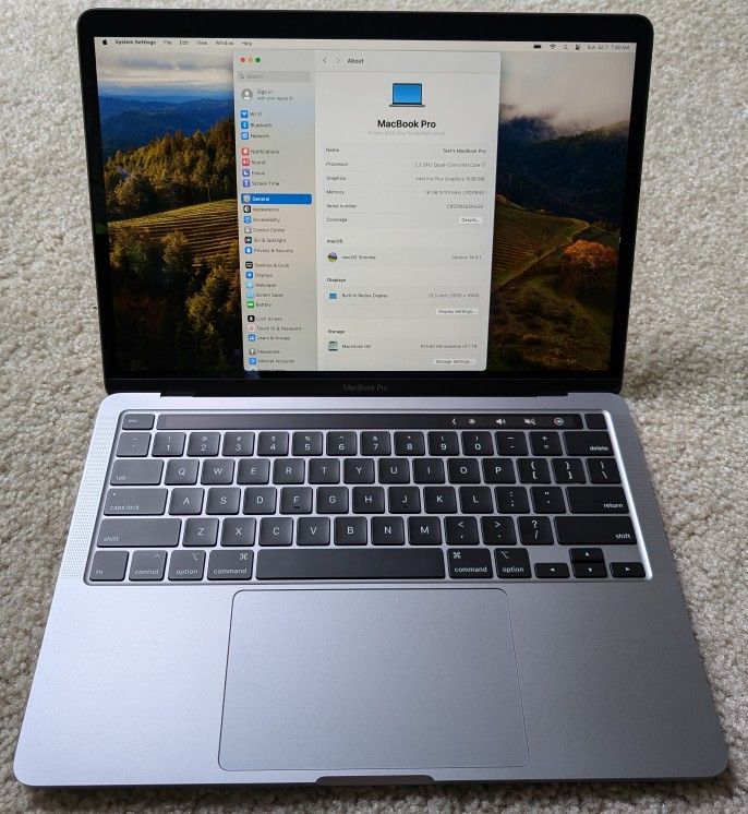 MacBook Pro (13-inch, 2020, Four Thunderbolt 3 ports)