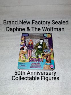 Brand New Factory Sealed Daphne And The Wolfman Collectable Figures