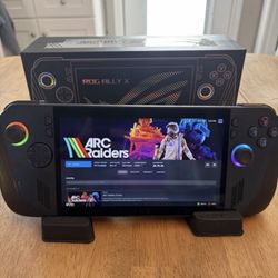 ASUS ROG Ally X Handheld Ryzen Z1 Extreme 24GB RAM, 1TB. 
