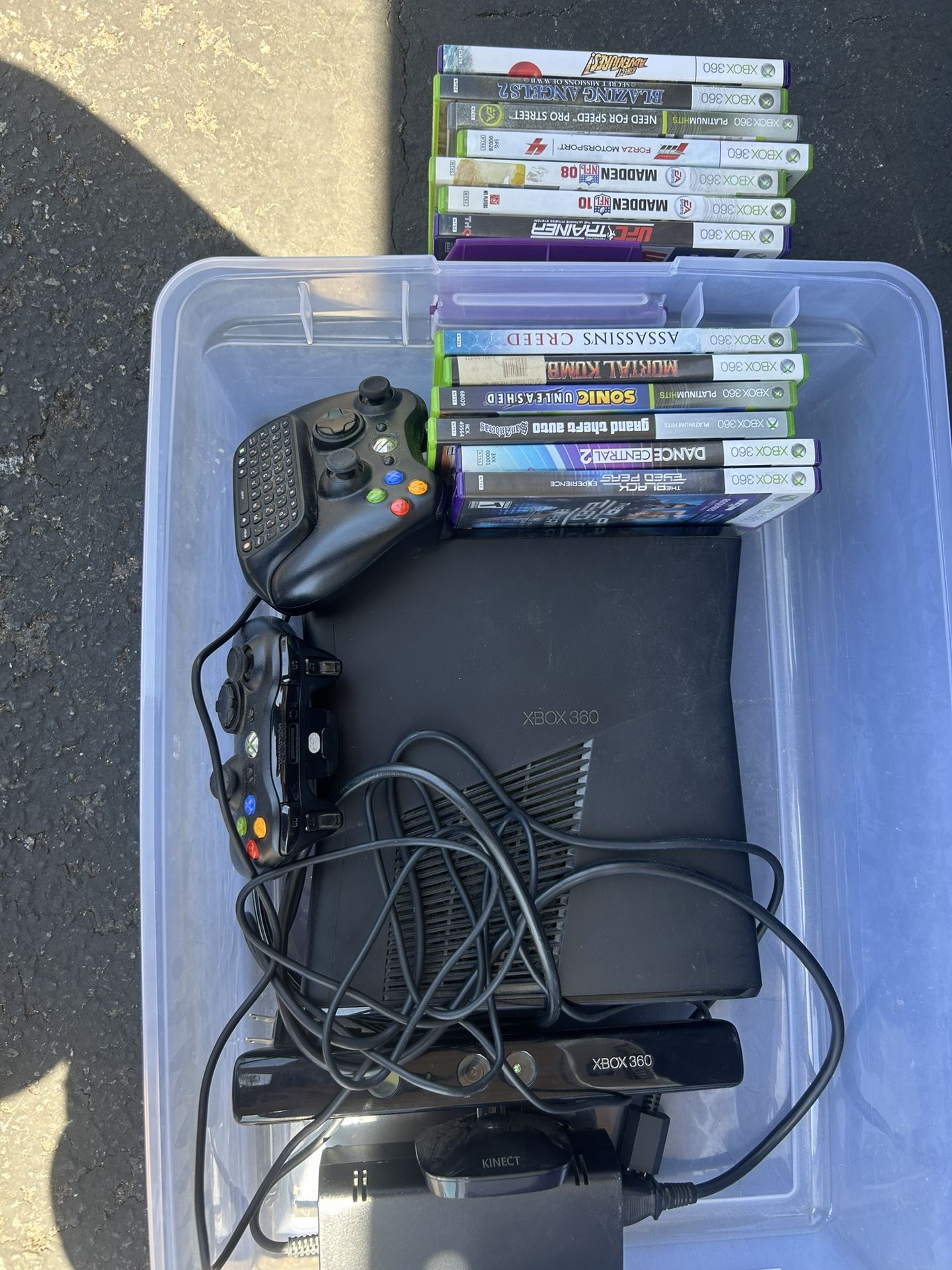 Xbox 360 Kinect, 2 Remotes, Power Source, And HDMI