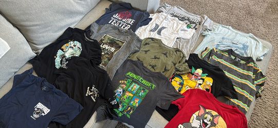 Huge boy lot of clothes size 8
