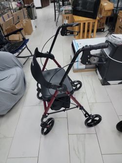 4-Wheel Rollator Walker with Seat