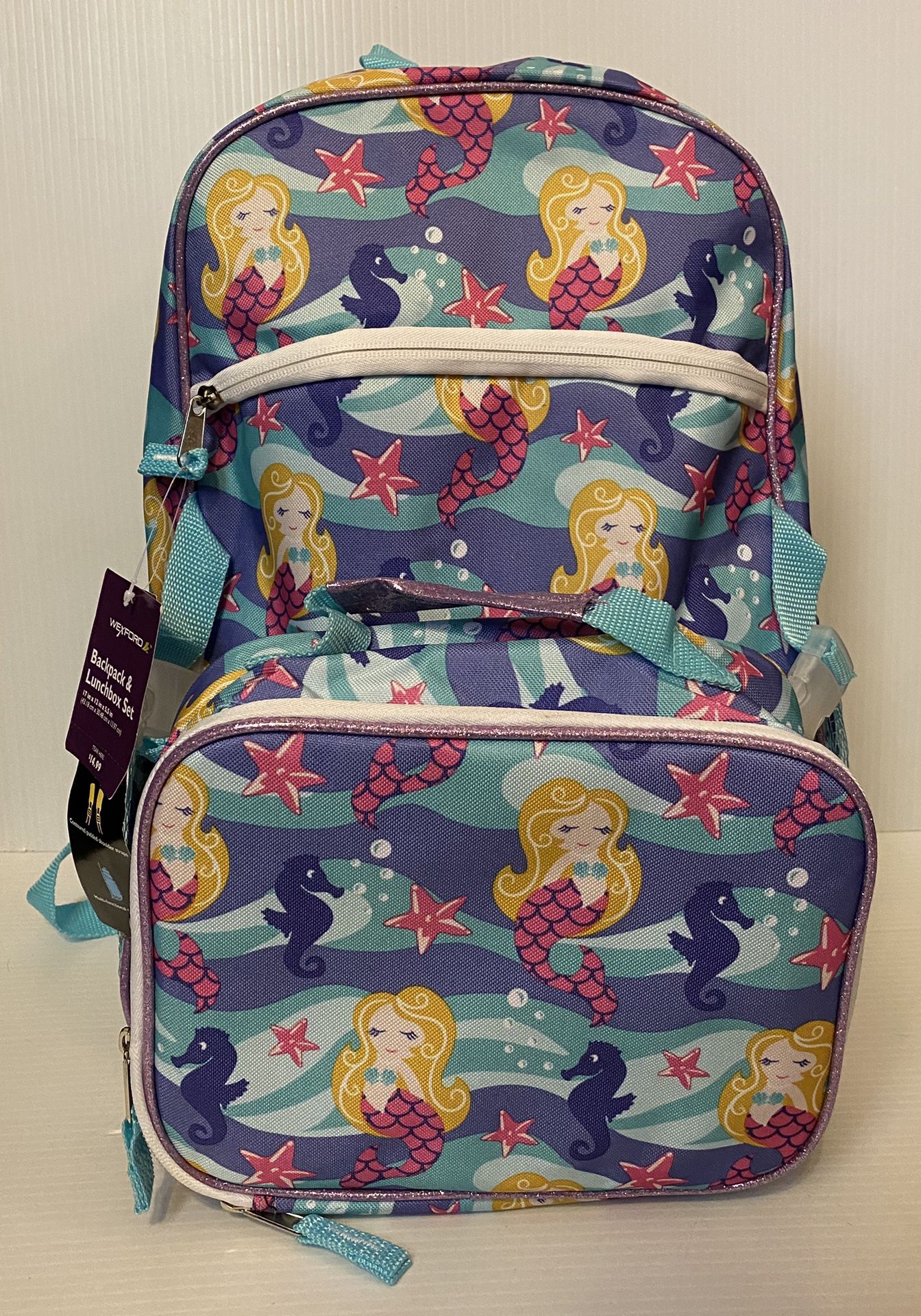 NEW backpack & lunchbox set! 14.99$ Retail
