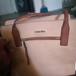 Calvin Klein Shoulder Bag