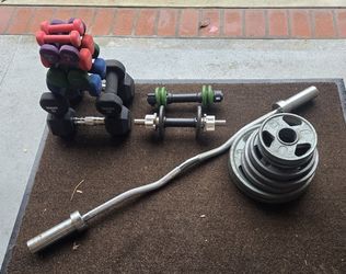 Weider Olympic Curlbar & Freeweights and Dumbell Set