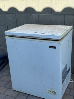 Magic Chef Deep Freezer