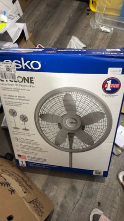 Lasko Ventilador de pedestal Cyclone 1825