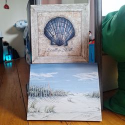 Hanging pictures (Price Negotiable)