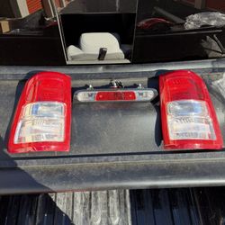 5th Gen RAM 1500 Taillights