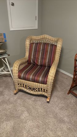 New whicker chair