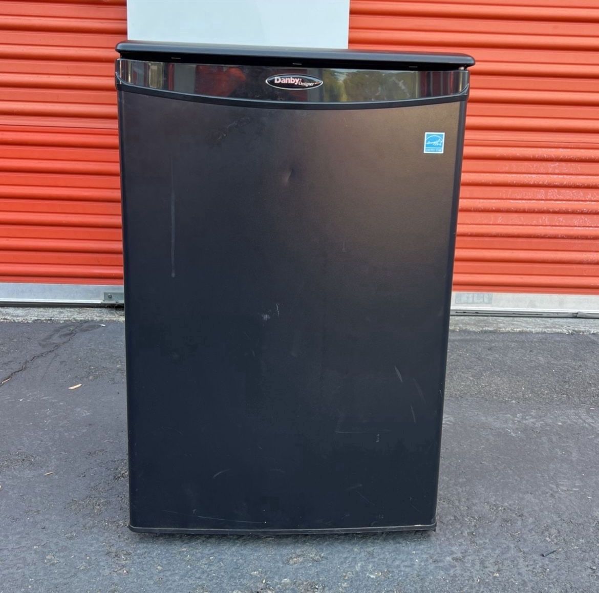 Danby Designer 2.6 Cubic Feet Compact Refrigerator