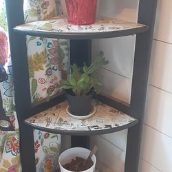 Corner 3 Tier Plant Stand