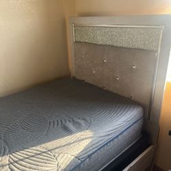 Twin Bed 