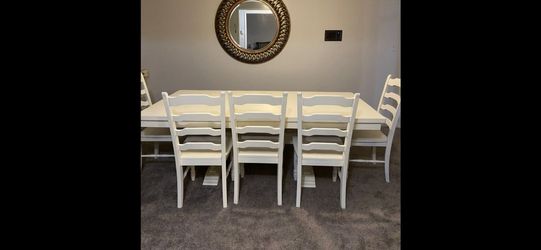 Dinning Room Table