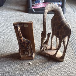 Wooden giraff pieces made in Kenya authentic