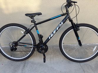 🔥Huffy Rock Creek Mountain Bike! 29” tires/ rider 5.6” to 5.10”