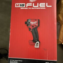 M18  FUEL 18V