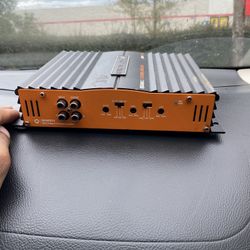 1800 W Amp 
