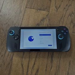 ASUS ROG ALLY X RC72LA Handheld Gaming PC - AMD Z1 Extreme - 1tb PCIE G4 SSD - 24GB RAM - Like New