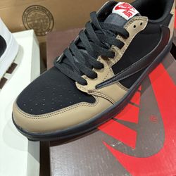 Jordan 1 low “ Travis Scott Cactus  🌵Jacks” Men’s Size 9,11 