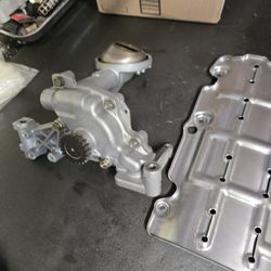 K20a2 Oem Oil Pump And OEM Windage Tray / Baffle Parts