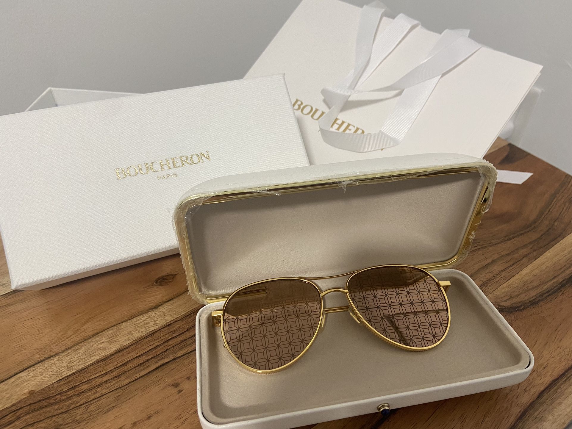 New! Boucheron Paris BC0062S Sunglasses! BOUCHERON SUNGLASSES BC0062S Gold Pink - www.jkreigsman.com main image 2
