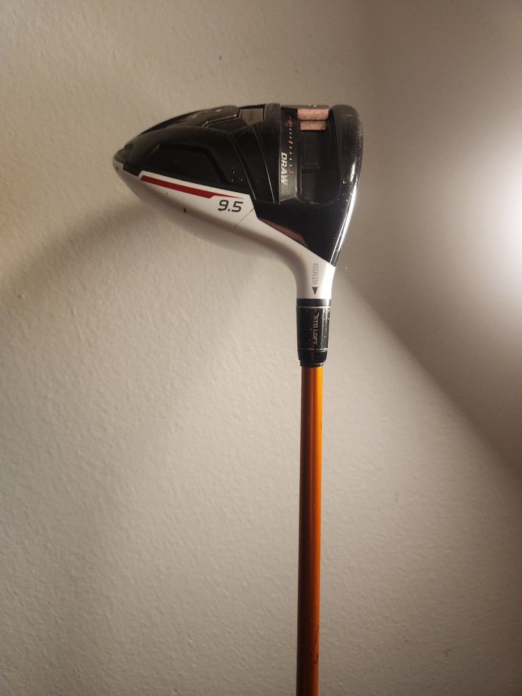 Taylormade R15 9.5 ° Driver w/Upgraded Premium Shaft