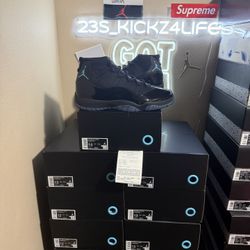 Looking to sell all these in bulk. Not looking to sell individually! Lowball offers will be ignored I’m pretty firm as they are listed as bulk deal!