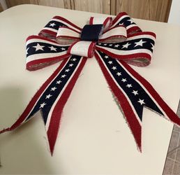Tommy Bahama patriotic bow